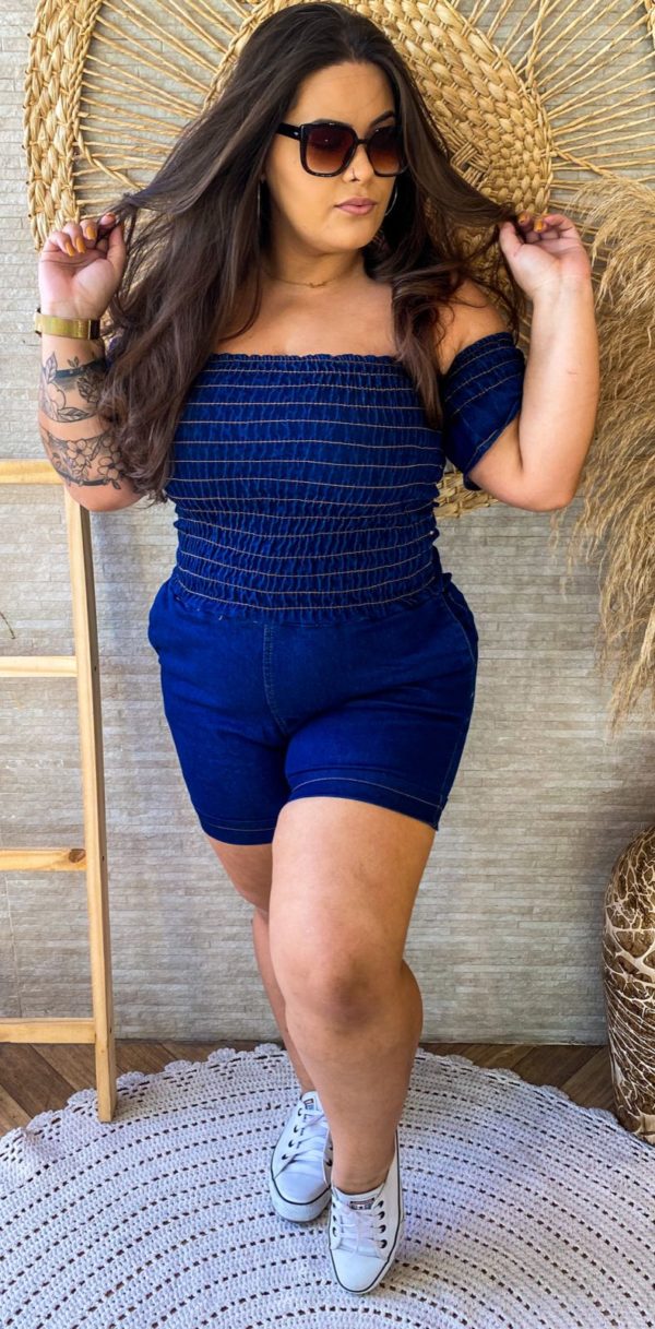 Macaquinho Plus Size Jeans Ciganinha - Imagem 3