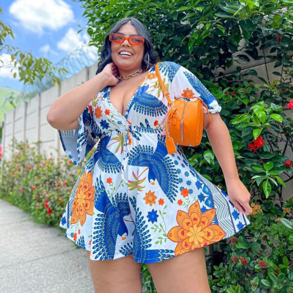 Macaquinho Morcego Plus Size em Fluity Azul