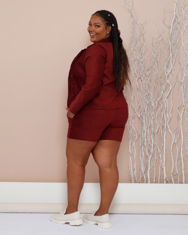Conjunto Plus Size Blazer + Short Em Suede Bordo - Image 4